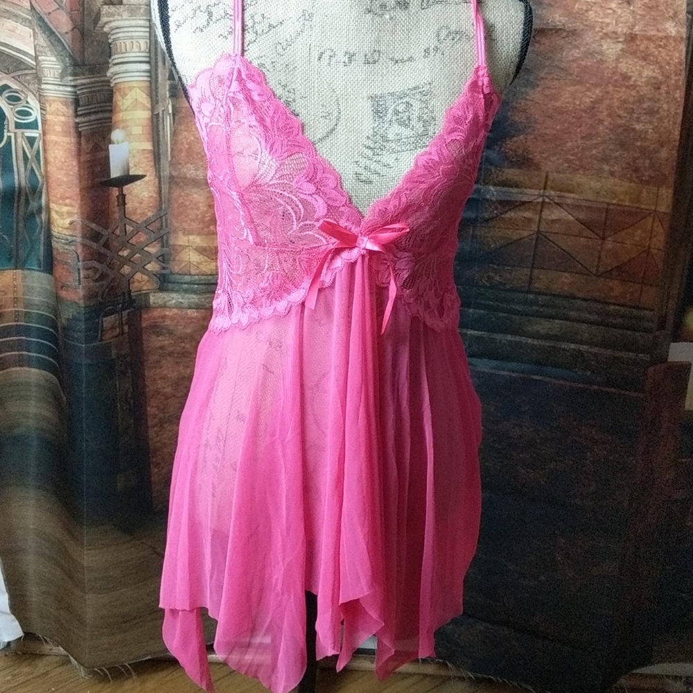 LINGERE TOP NWOT..XXXL.BEAUTIFUL!!